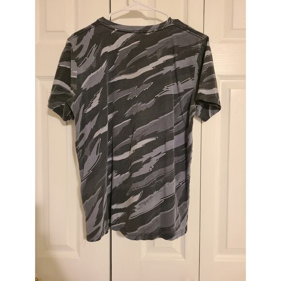 Adidas xl 18/20 boys athletic grey tshirt - Picture 3 of 6